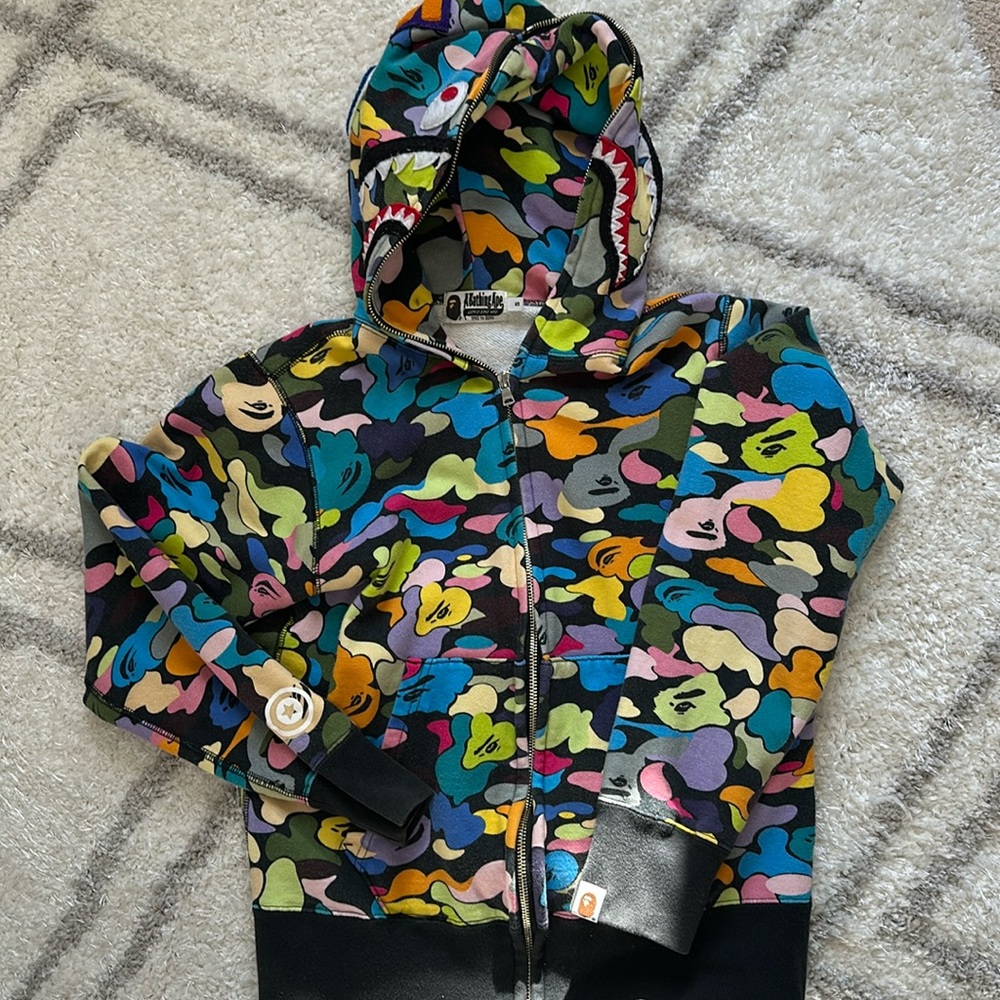Bape zip up hoodie
